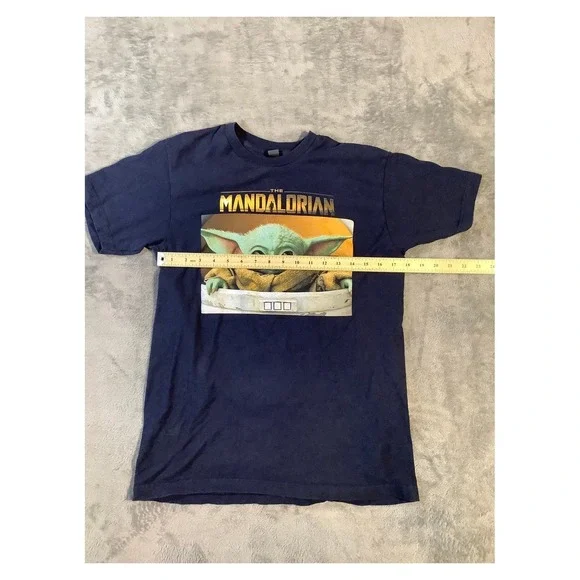 Star Wars The Mandalorian Grogu Baby Yoda Navy T-Shirt Men's M - Picture 7 of 7